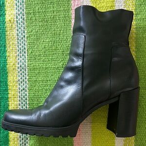 Enzo Angelina Black Soft Leather Ankle Boots Size 7 1/2M